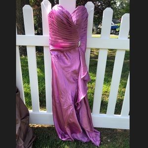 Perfect purple prom dress💜